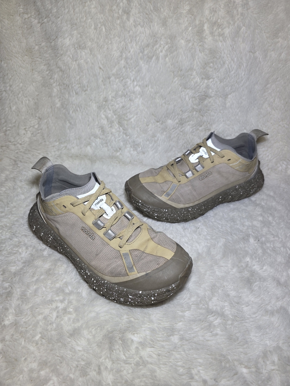Norda 001 Dyneema Trail Running Shoes Beige Sand Gravel Gorpcore Men 6 Women 7.5